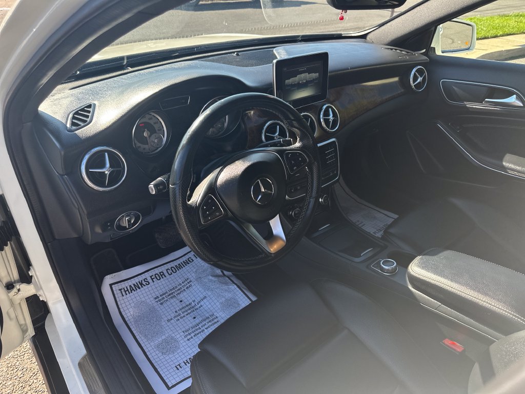 Used 2016 Mercedes-Benz GLA 250 4MATIC image 12