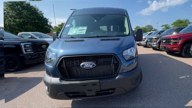 New 2026 Ford Transit 250 148 Medium Roof Extended AWD image 7