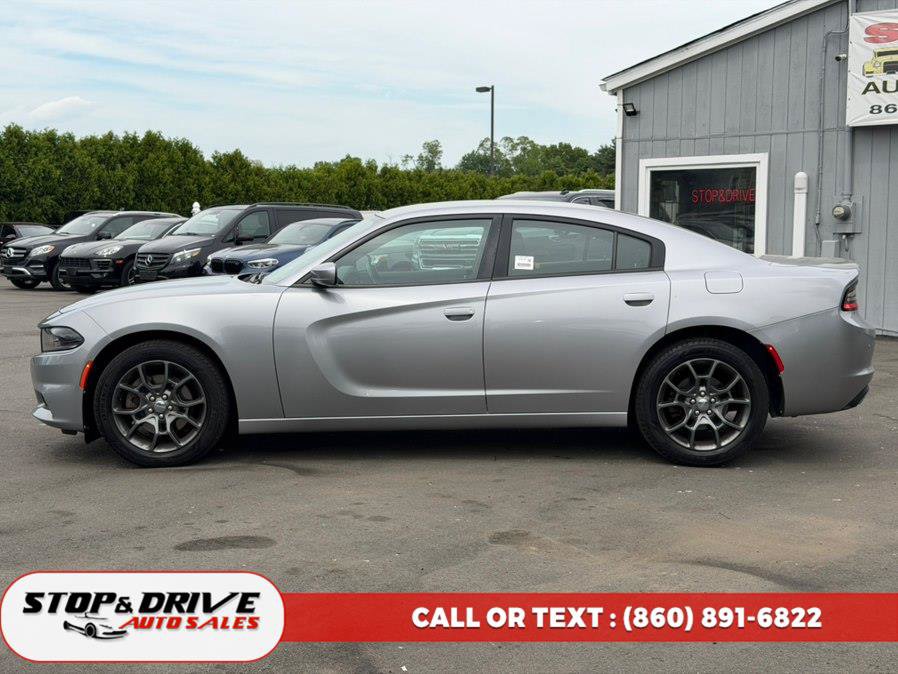 Used 2015 Dodge Charger SE w/ Popular Equipment Group AWD/4WD image 2
