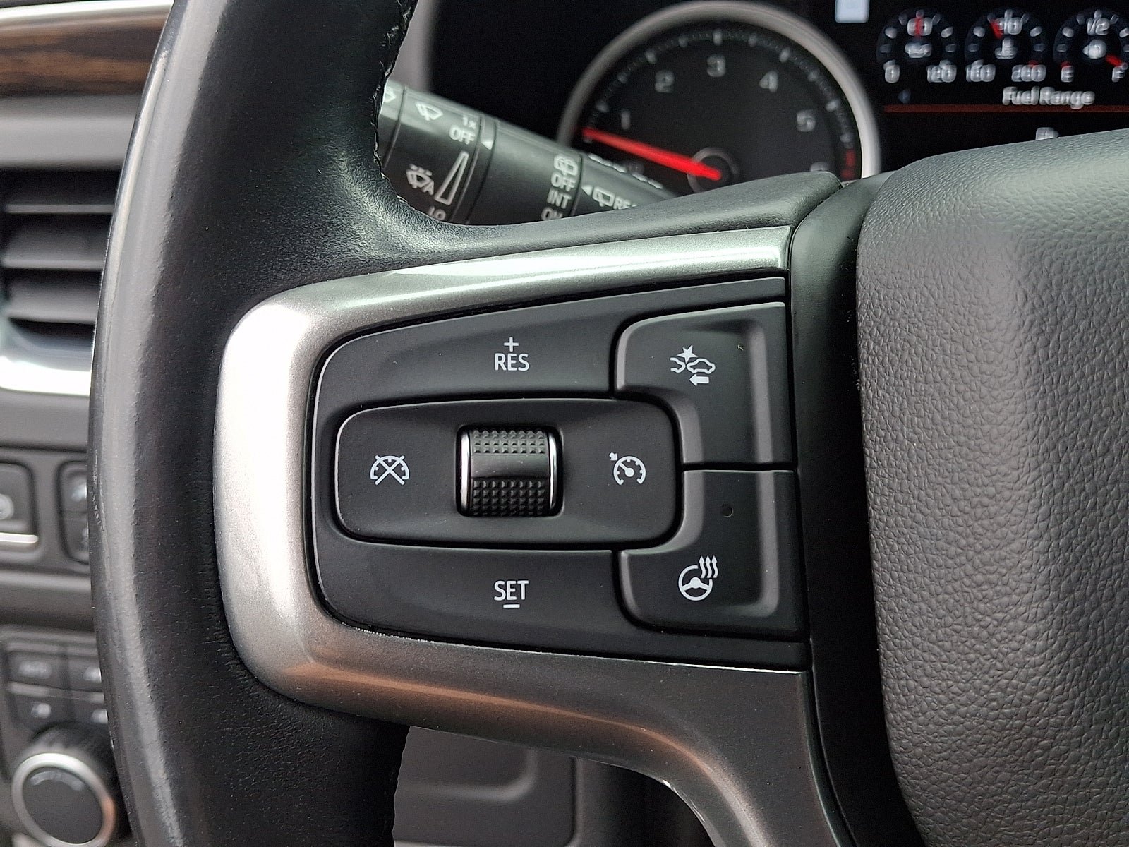 Used 2021 Chevrolet Tahoe Premier AWD/4WD image 22