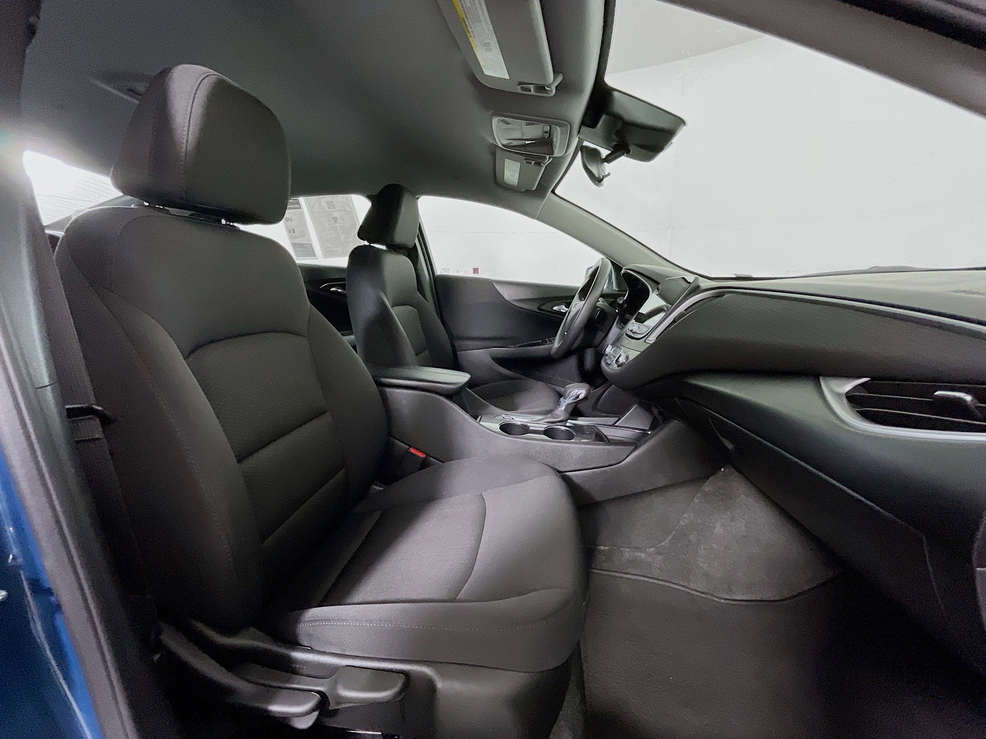 Used 2024 Chevrolet Malibu LT image 29