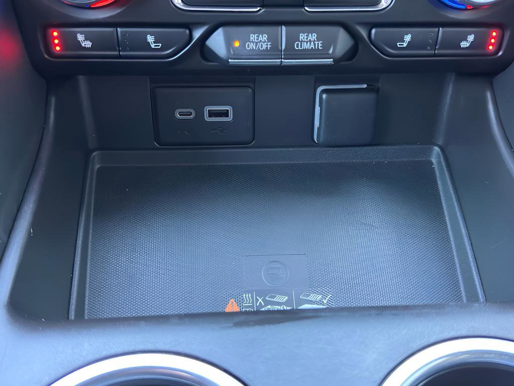 Used 2023 Chevrolet Suburban RST image 44