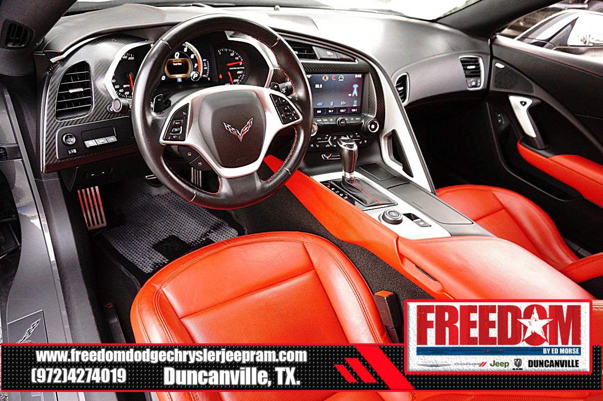 Used 2015 Chevrolet Corvette Stingray Coupe w/ 2LT Preferred Equipment Group RWD image 10