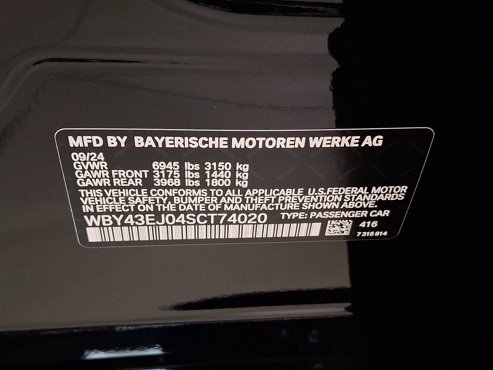 Used 2025 BMW i7 eDrive50 w/ M Sport Package RWD image 24