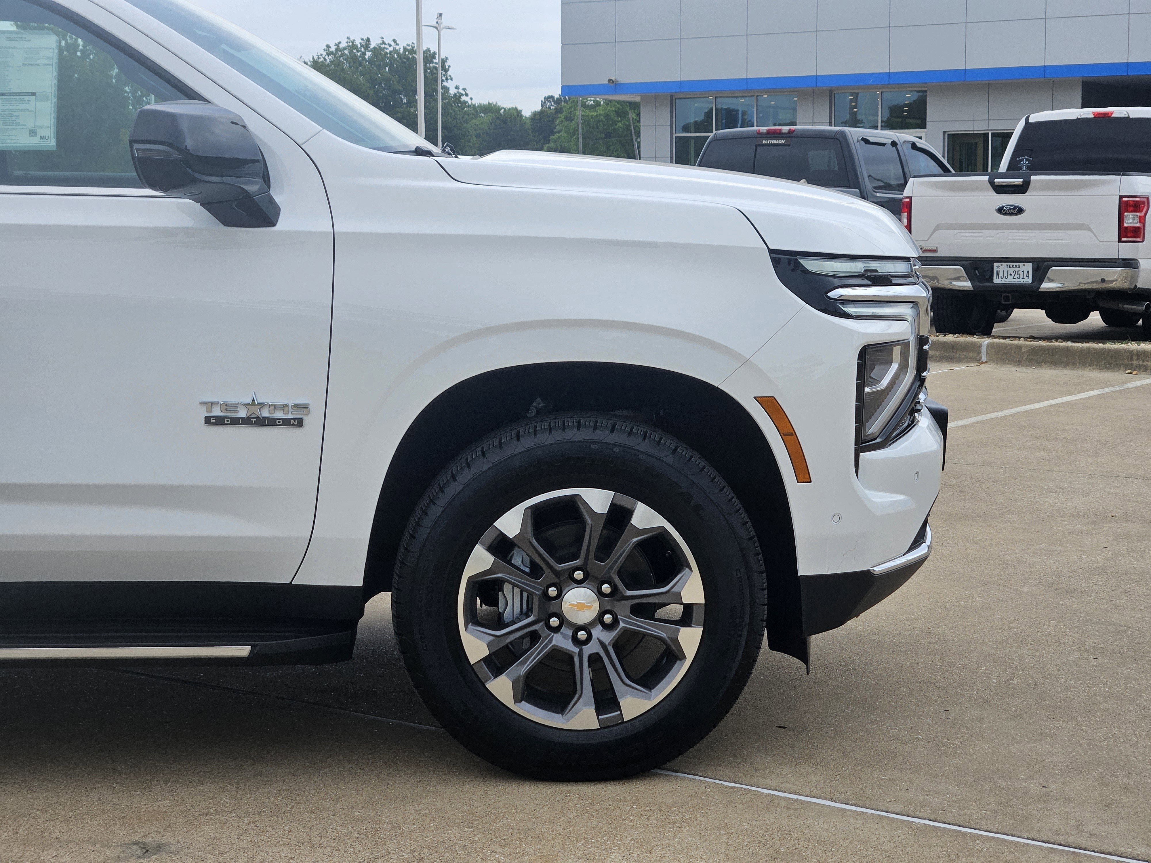 New 2026 Chevrolet Tahoe LT w/ Comfort Package AWD/4WD image 7