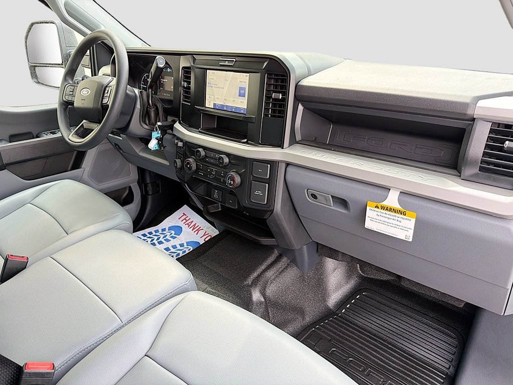 New 2026 Ford F450 XL w/ XL Chrome Package AWD/4WD image 15