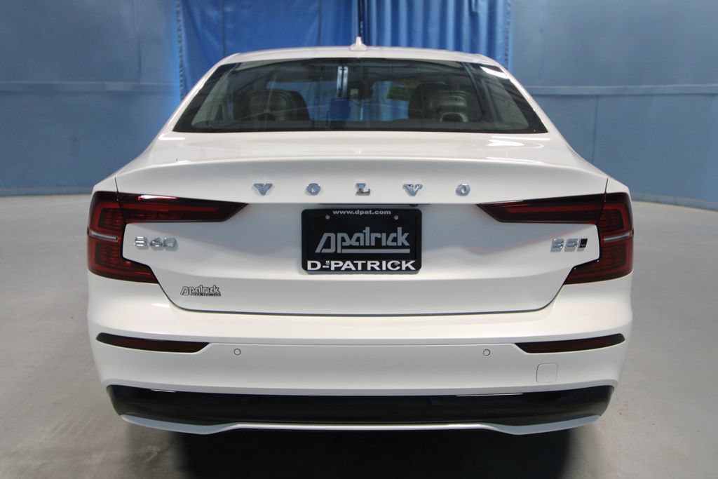 Used 2024 Volvo S60 B5 Plus AWD/4WD image 27