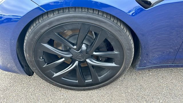 Used 2021 Tesla Model S Plaid image 6