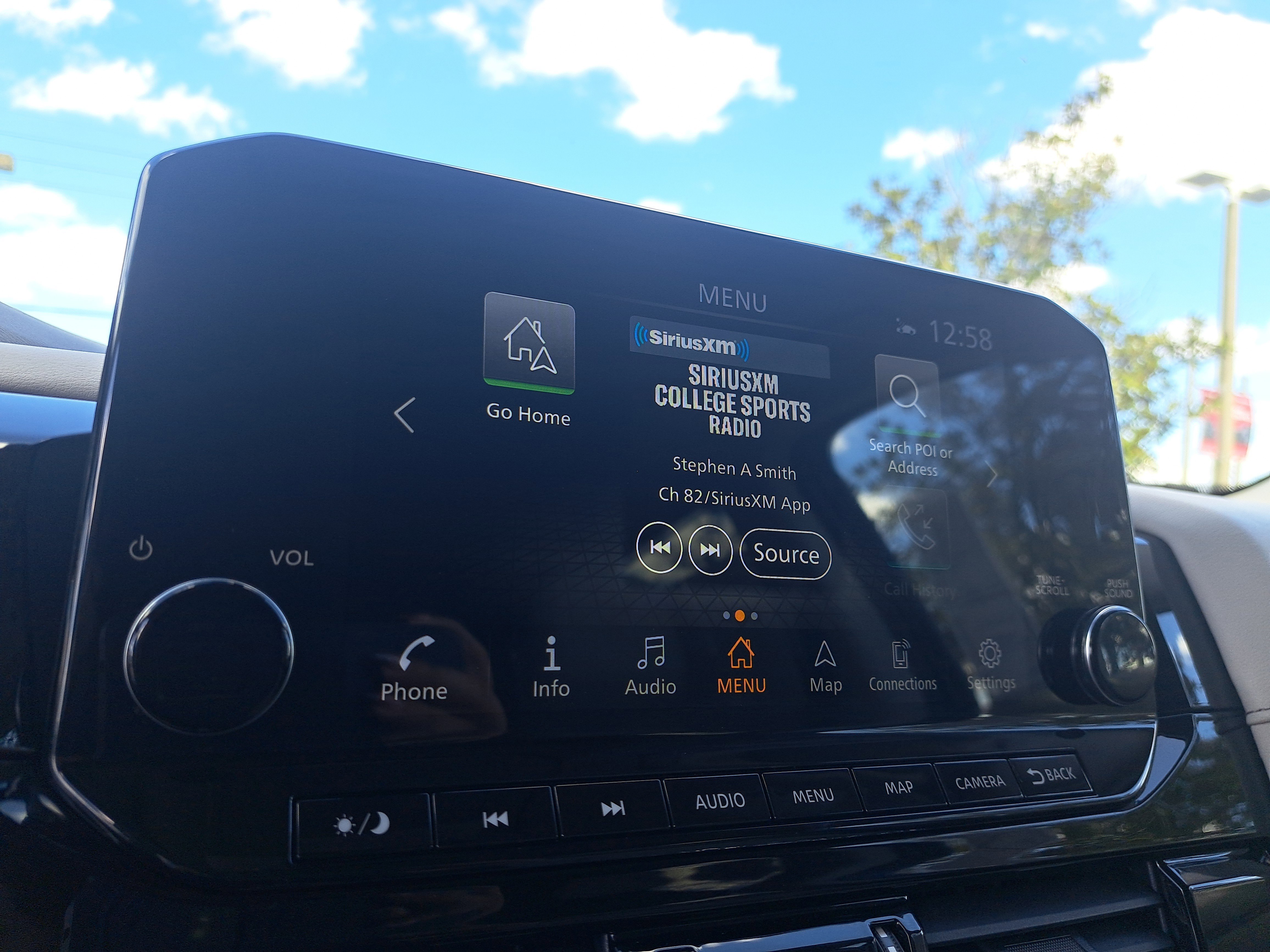 Certified 2022 Nissan Pathfinder SL image 28