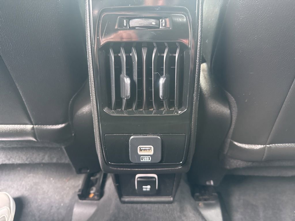 Used 2022 Jeep Compass Limited image 19