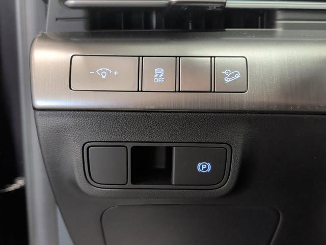 New 2026 Hyundai Kona SEL Premium AWD/4WD image 24