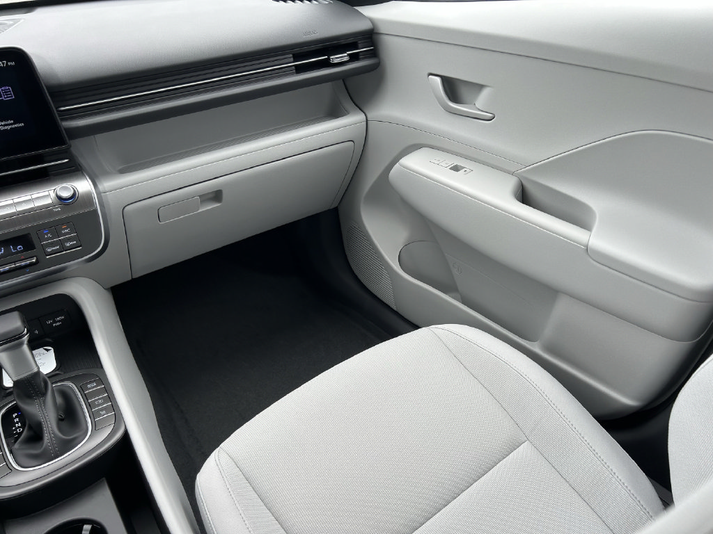 New 2027 Hyundai Kona SEL Sport FWD image 20