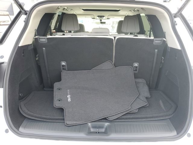 Used 2026 INFINITI QX60 Pure w/ Cargo Package image 12