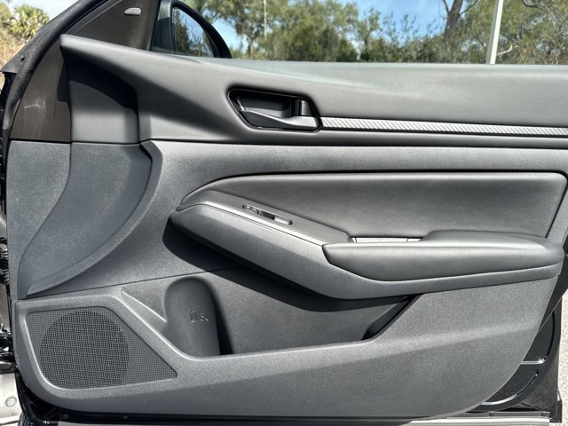 Used 2024 Nissan Altima 2.5 S image 14