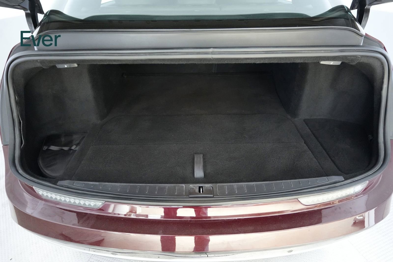 Used 2023 Lucid Air Pure RWD image 8