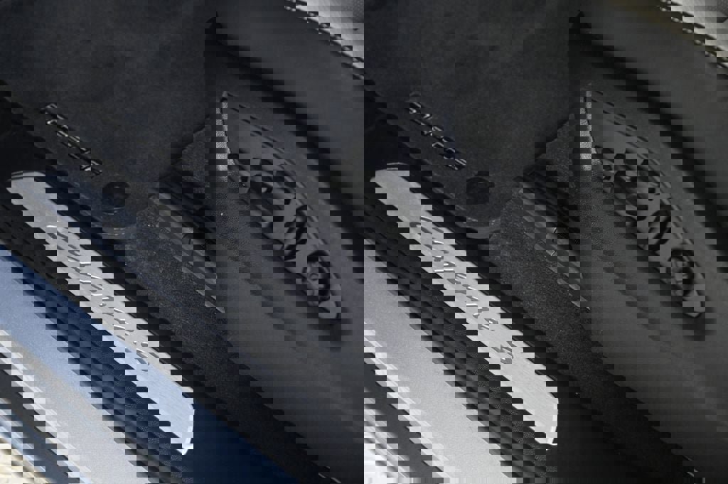 Certified 2025 Porsche Cayenne S image 24