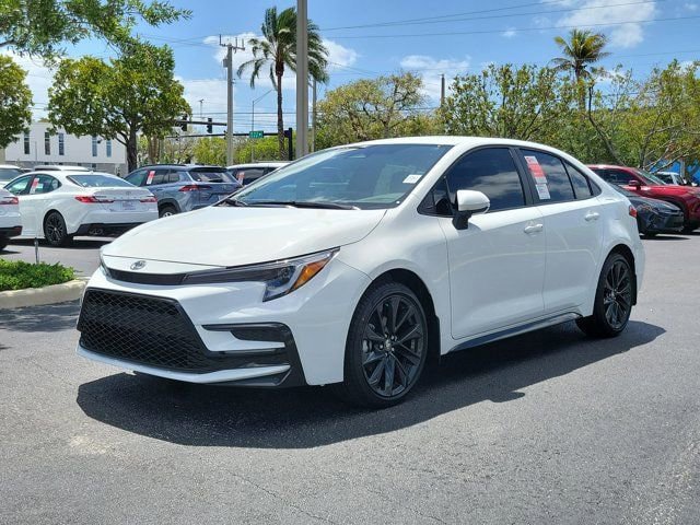 New 2026 Toyota Corolla SE FWD image 2