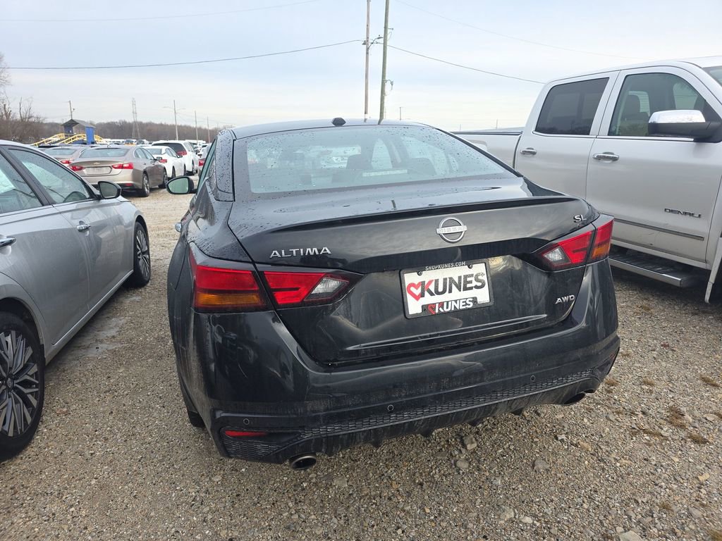 Used 2024 Nissan Altima 2.5 SL image 6