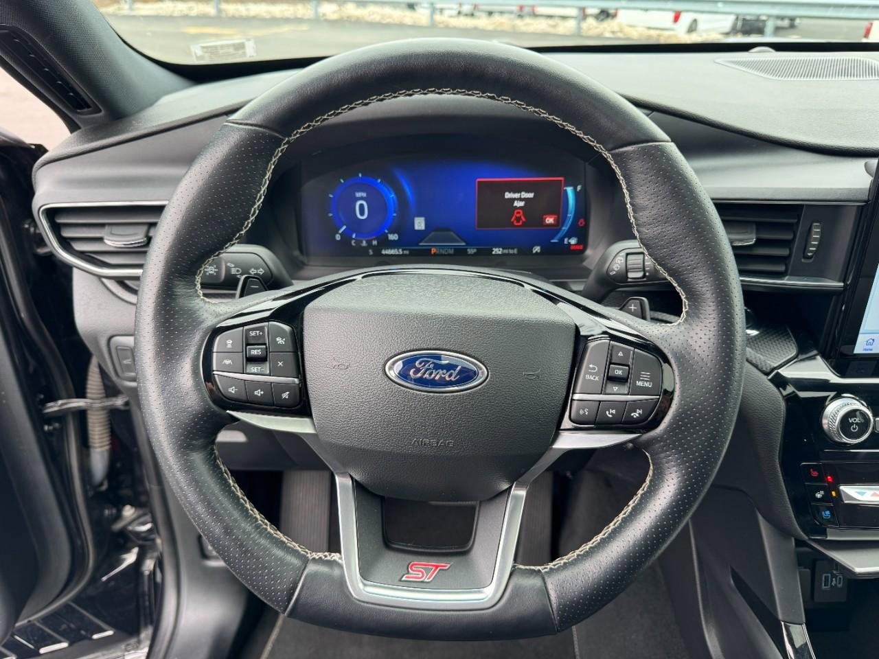 Used 2022 Ford Explorer ST w/ Equipment Group 401A image 18