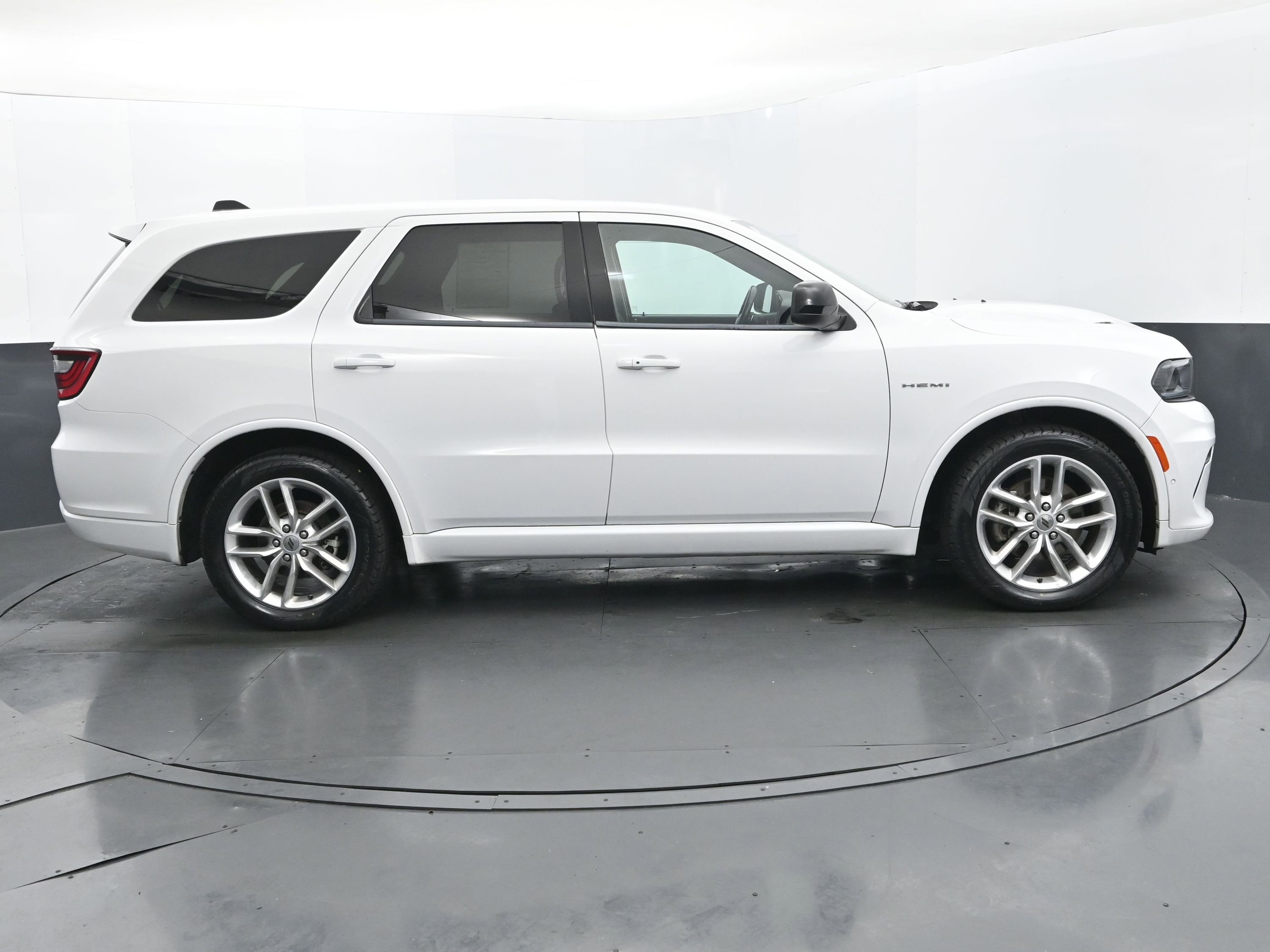 Used 2023 Dodge Durango R/T image 6