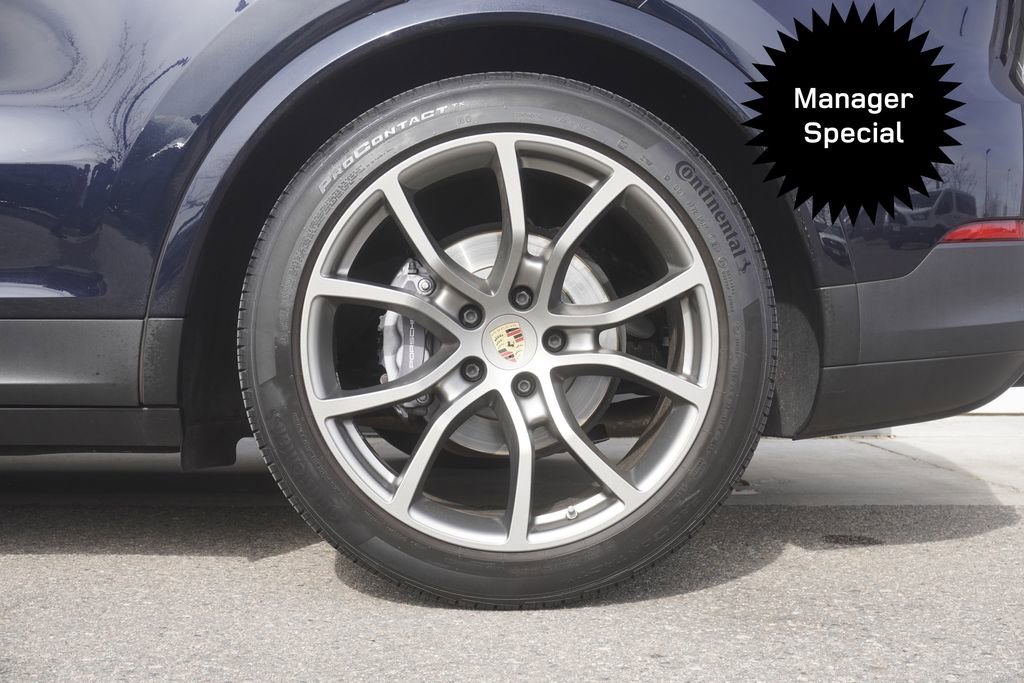 Used 2022 Porsche Cayenne Coupe image 33