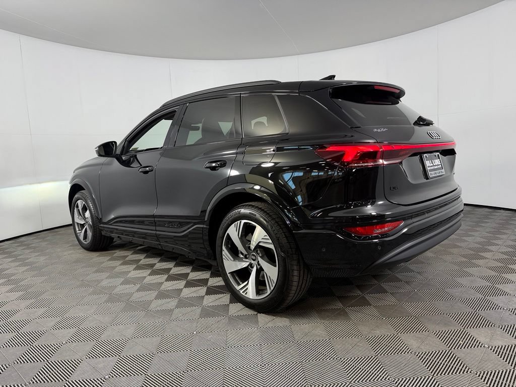 Used 2025 Audi Q6 e-tron Premium Plus w/ Premium Plus AWD/4WD image 9