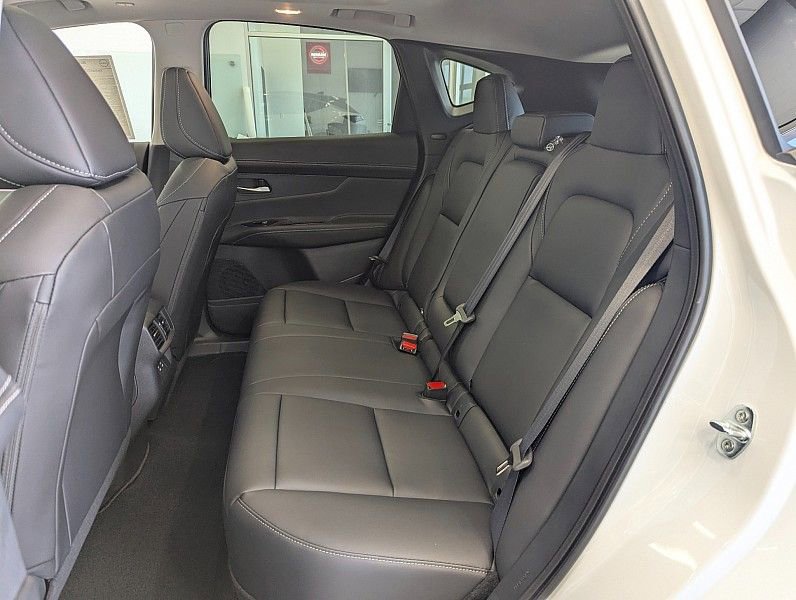 New 2025 Nissan Murano SL image 13