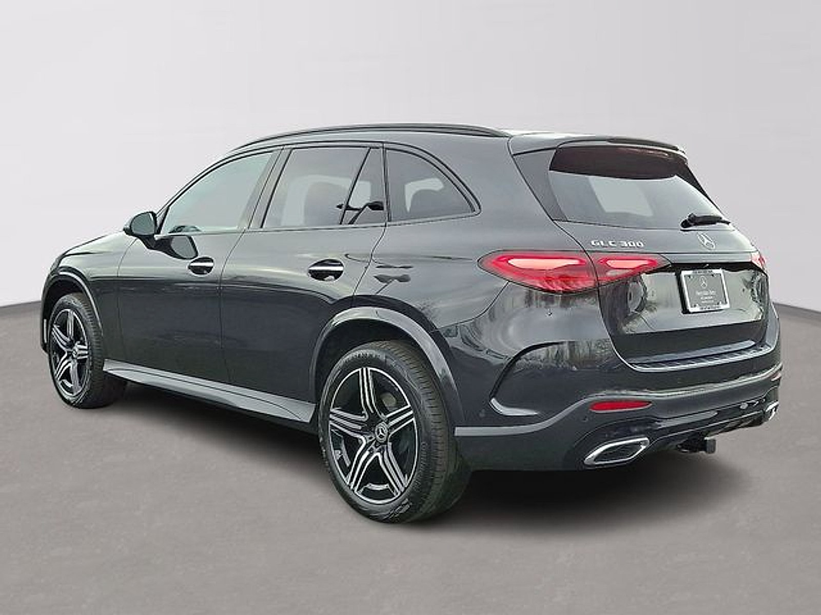 Used 2026 Mercedes-Benz GLC 300 4MATIC image 6
