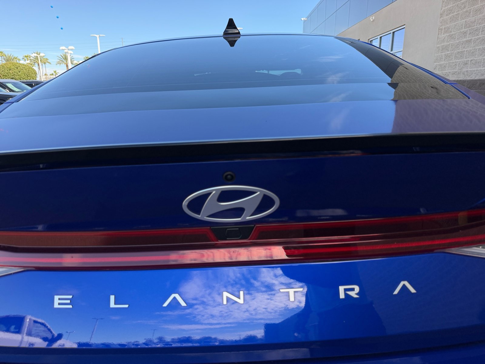 Certified 2025 Hyundai Elantra SEL FWD image 24