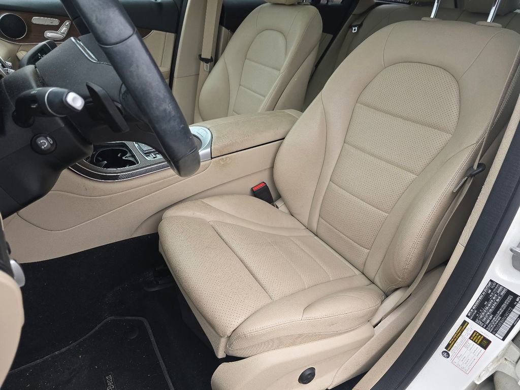 Certified 2022 Mercedes-Benz GLC 300 GLC 300 image 22