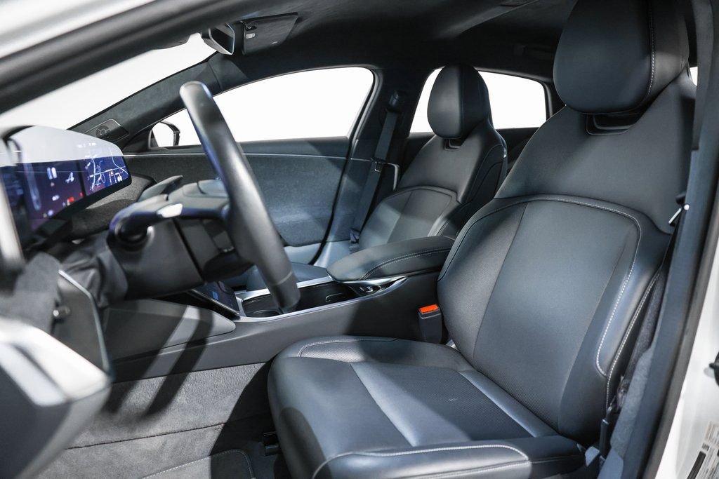 Used 2024 Lucid Air Pure image 28