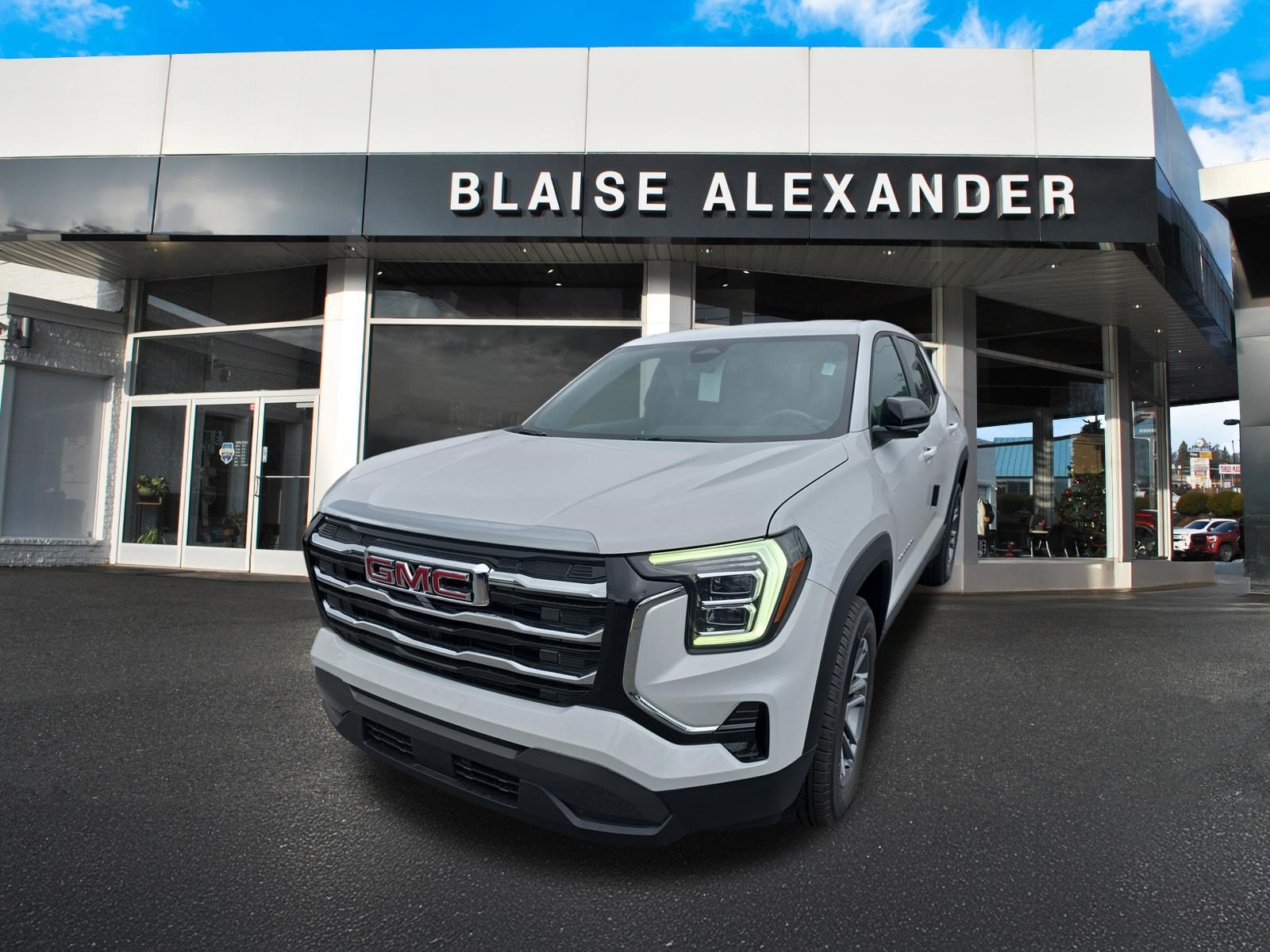 New 2027 GMC Terrain Elevation w/ LPO, Floor Liner Package FWD image 8