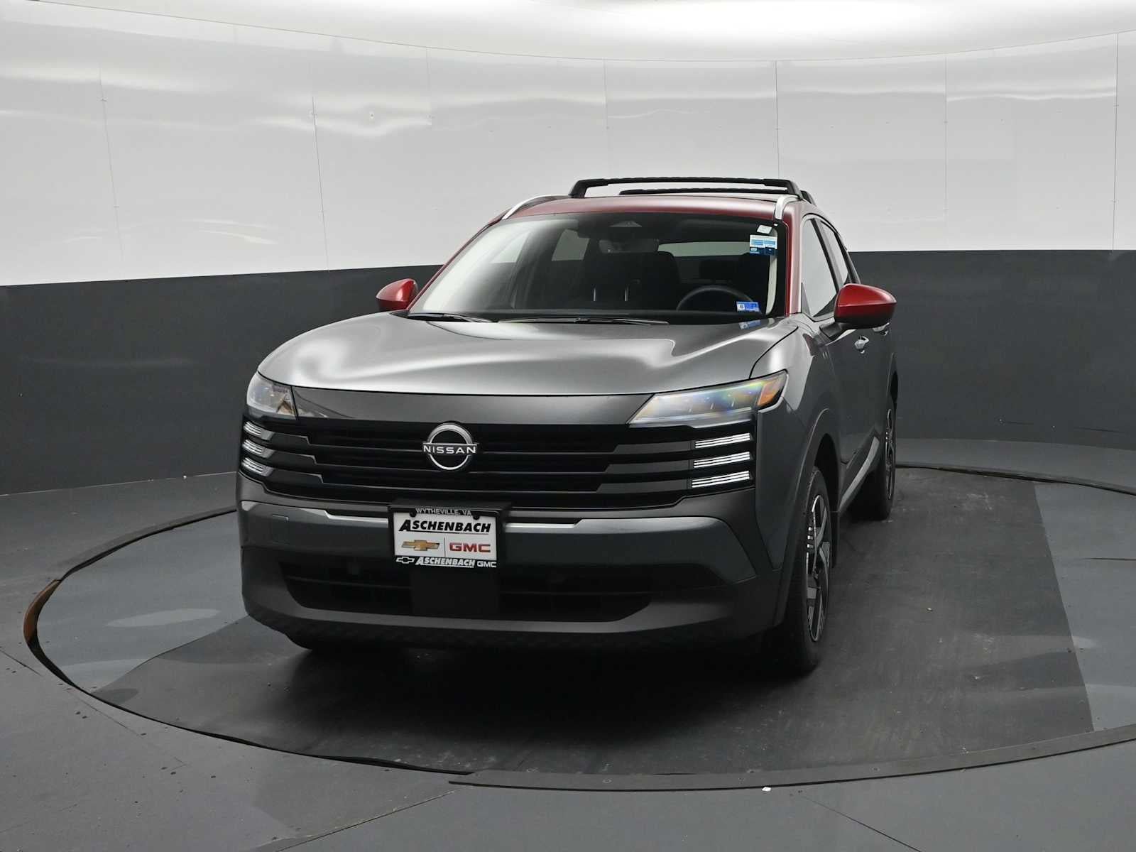 Used 2026 Nissan Kicks SV w/ Interior Electronics Package FWD image 5