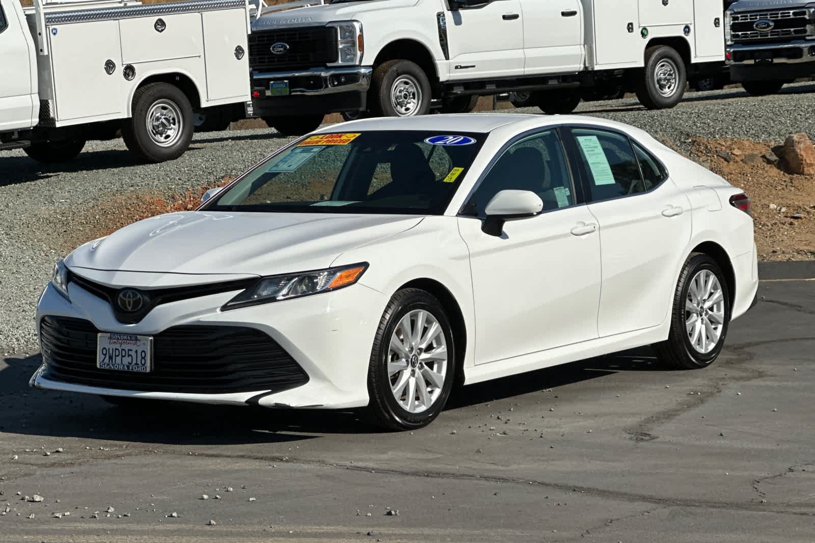 Used 2020 Toyota Camry LE FWD image 8
