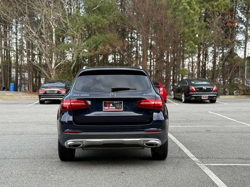 Used 2019 Mercedes-Benz GLC 350e 4MATIC image 5