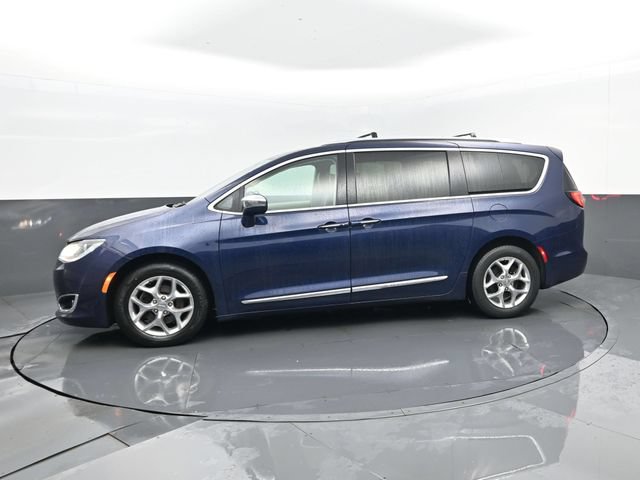 Used 2019 Chrysler Pacifica Limited FWD image 5
