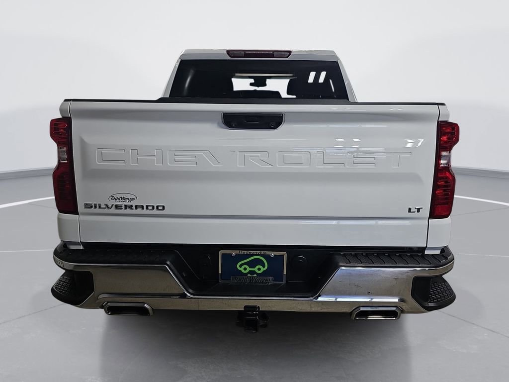 Used 2023 Chevrolet Silverado 1500 LT AWD/4WD image 5