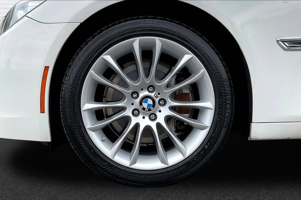 Used 2014 BMW 740Li xDrive AWD/4WD image 30