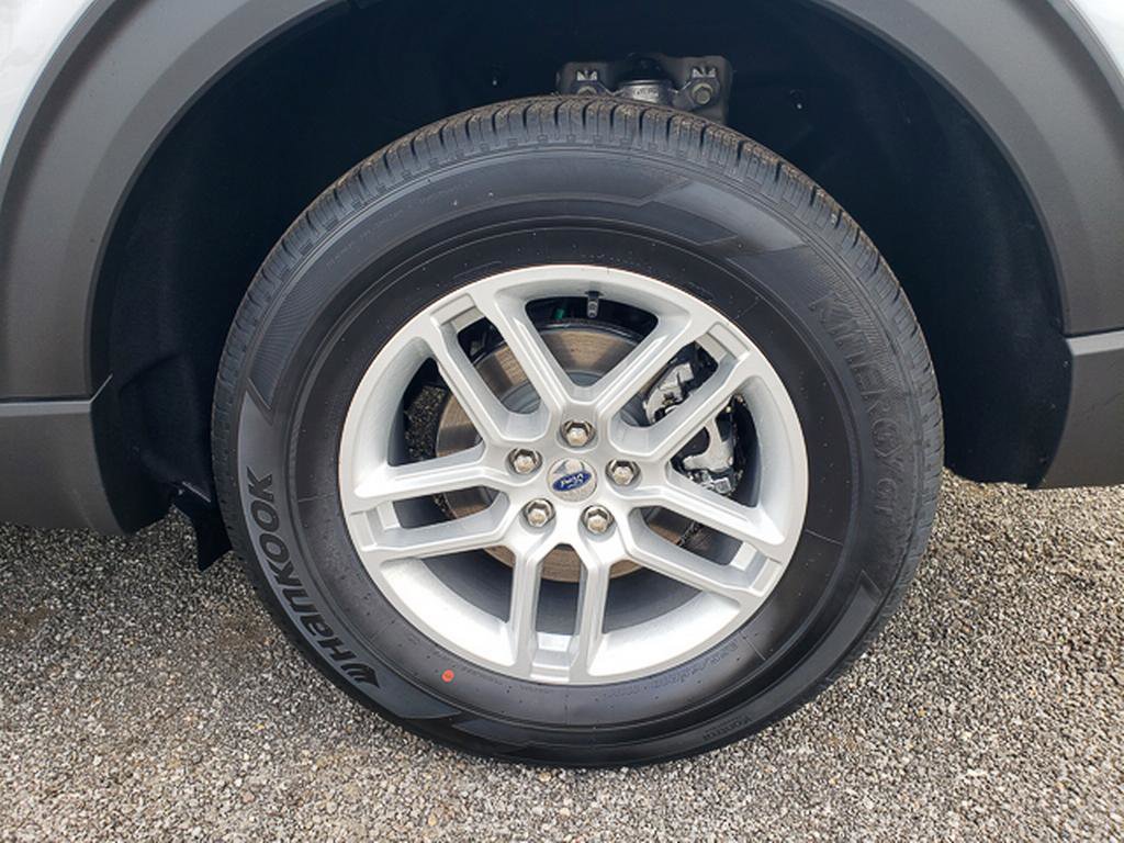 New 2026 Ford Explorer Active image 12