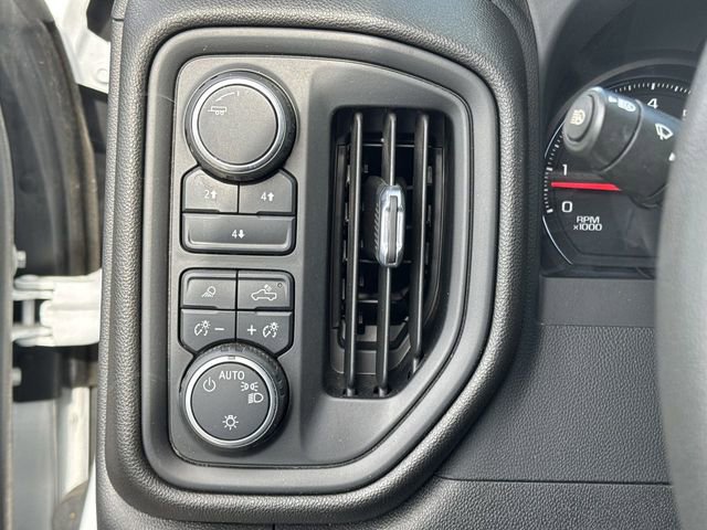 Certified 2024 Chevrolet Silverado 2500 W/T image 17