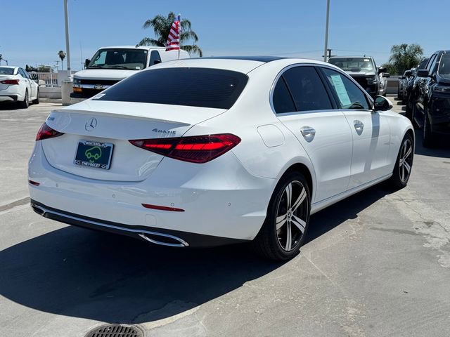 Used 2025 Mercedes-Benz C 300 4MATIC Sedan image 4