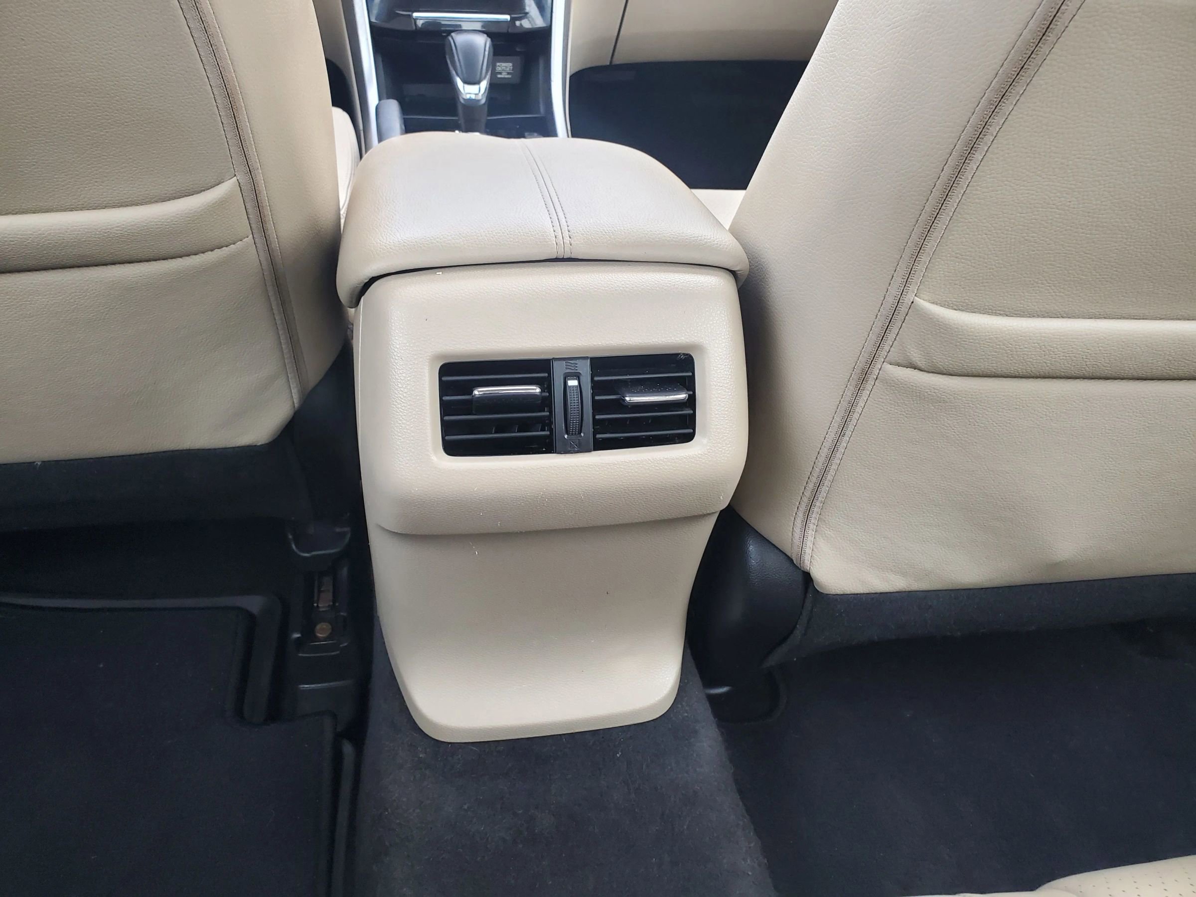 Used 2017 Honda Accord Touring image 31