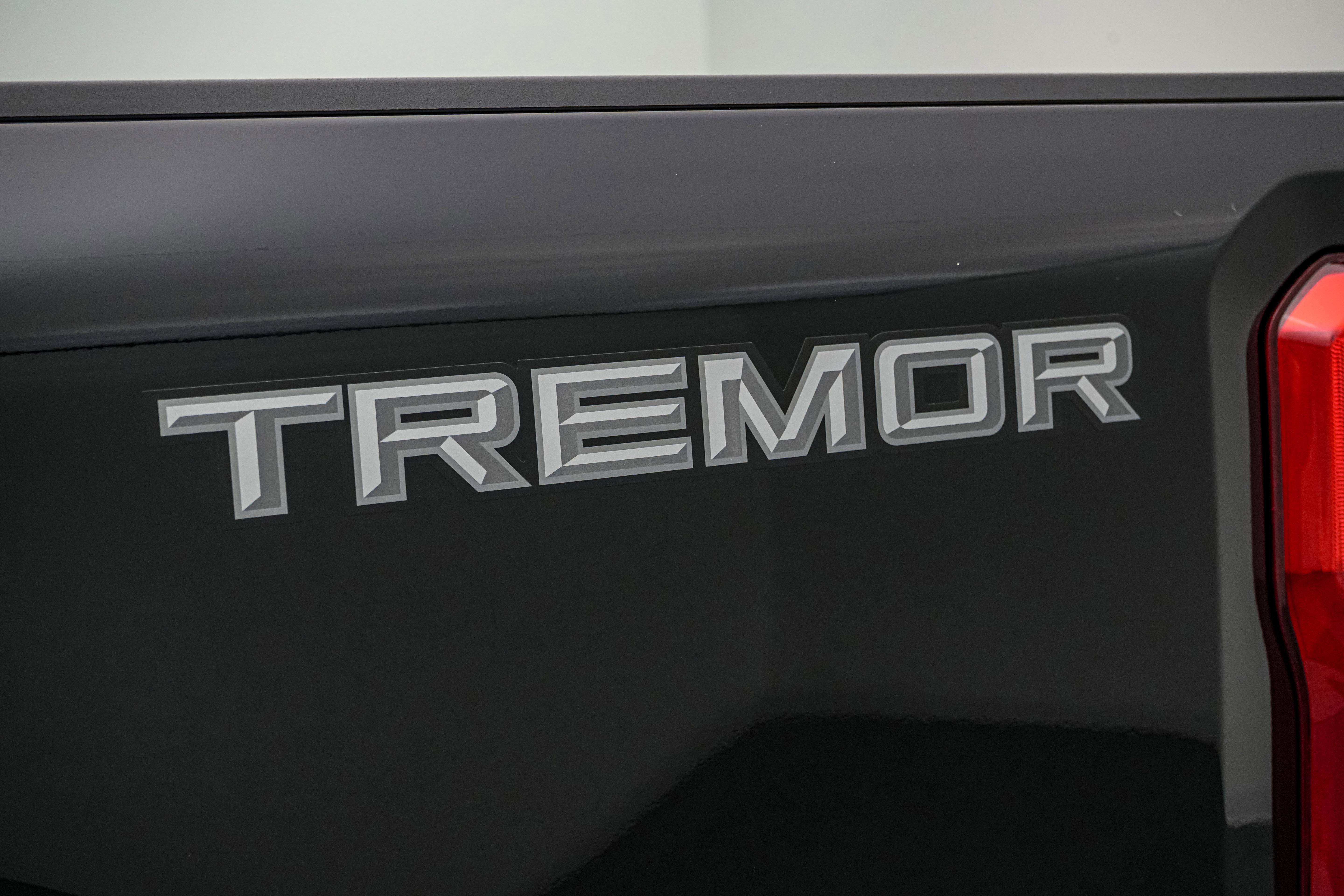 New 2026 Ford F250 XLT w/ Tremor Off-Road Package image 14