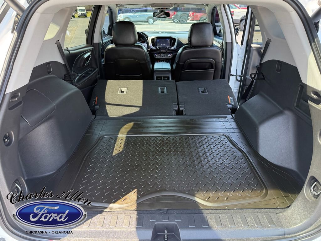 Used 2021 GMC Terrain SLT w/ Infotainment Package II AWD/4WD image 19
