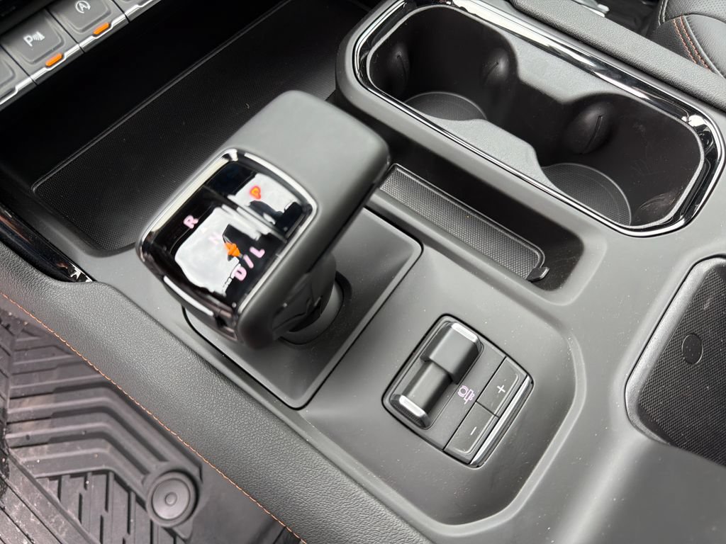 New 2026 GMC Sierra 1500 AT4 w/ Technology Package AWD/4WD image 24
