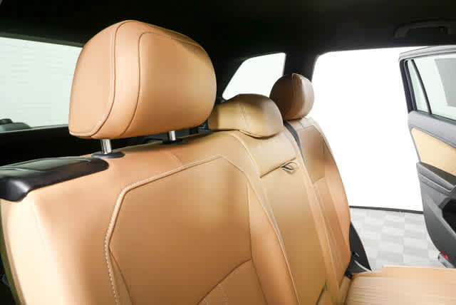 Certified 2024 Volkswagen Tiguan SE FWD image 22