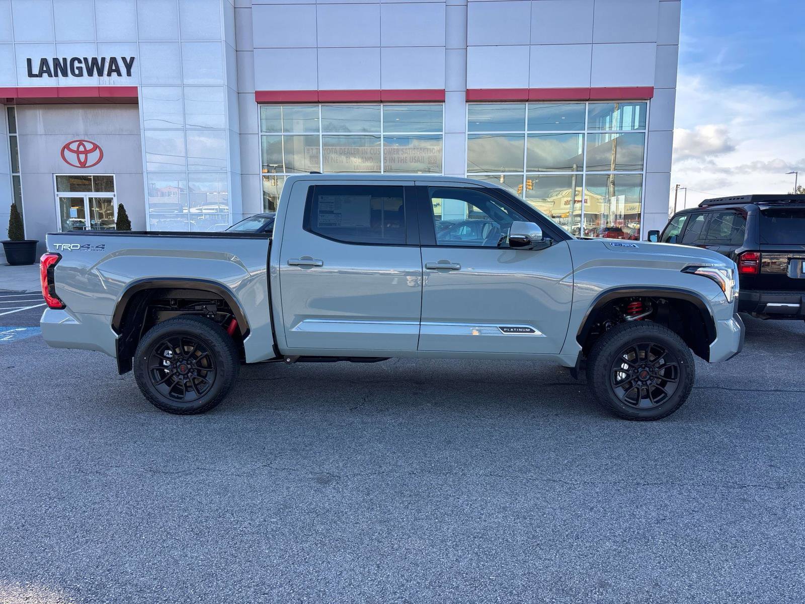 New 2026 Toyota Tundra Platinum image 2