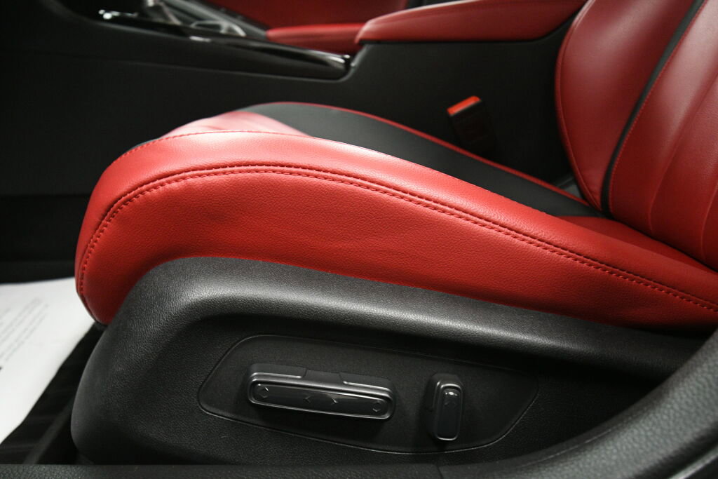 Used 2025 Acura Integra A-Spec image 11