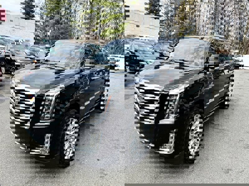 Used 2020 Cadillac Escalade ESV Premium Luxury image 65