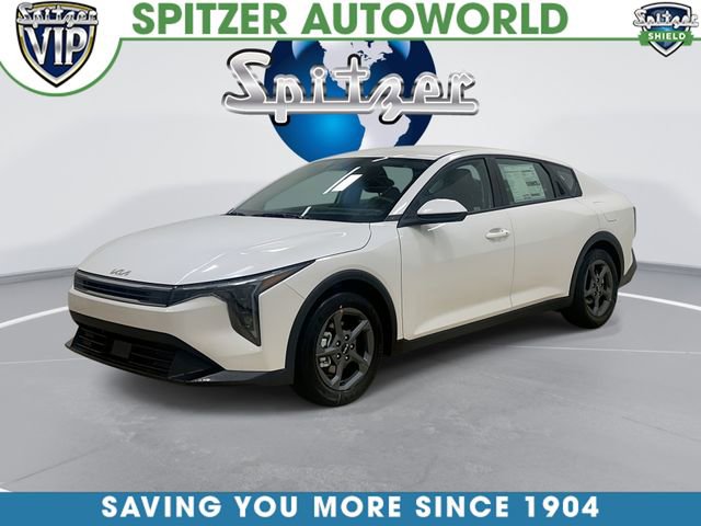 New 2026 Kia K4 LXS image 1